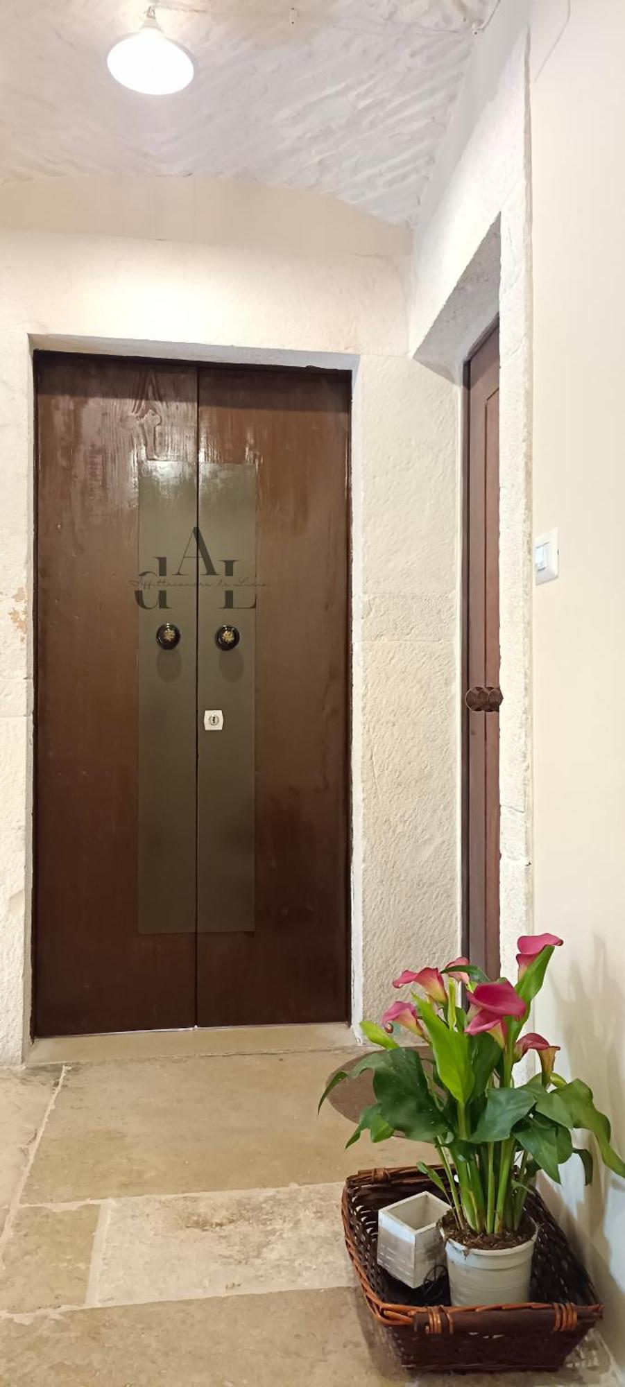 De Lucia Affittacamere - Elegante Appartamento Storico Nel Cuore Della Citta Terlizzi Exterior photo